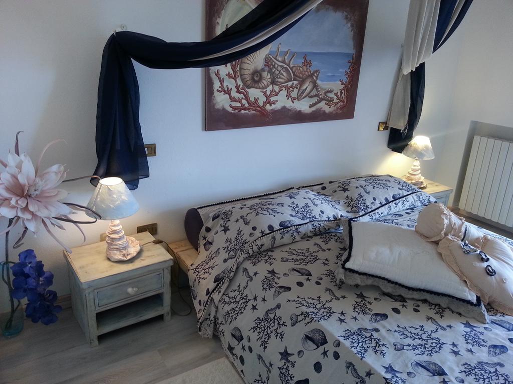 B&B Oltremare Cannigione Szoba fotó