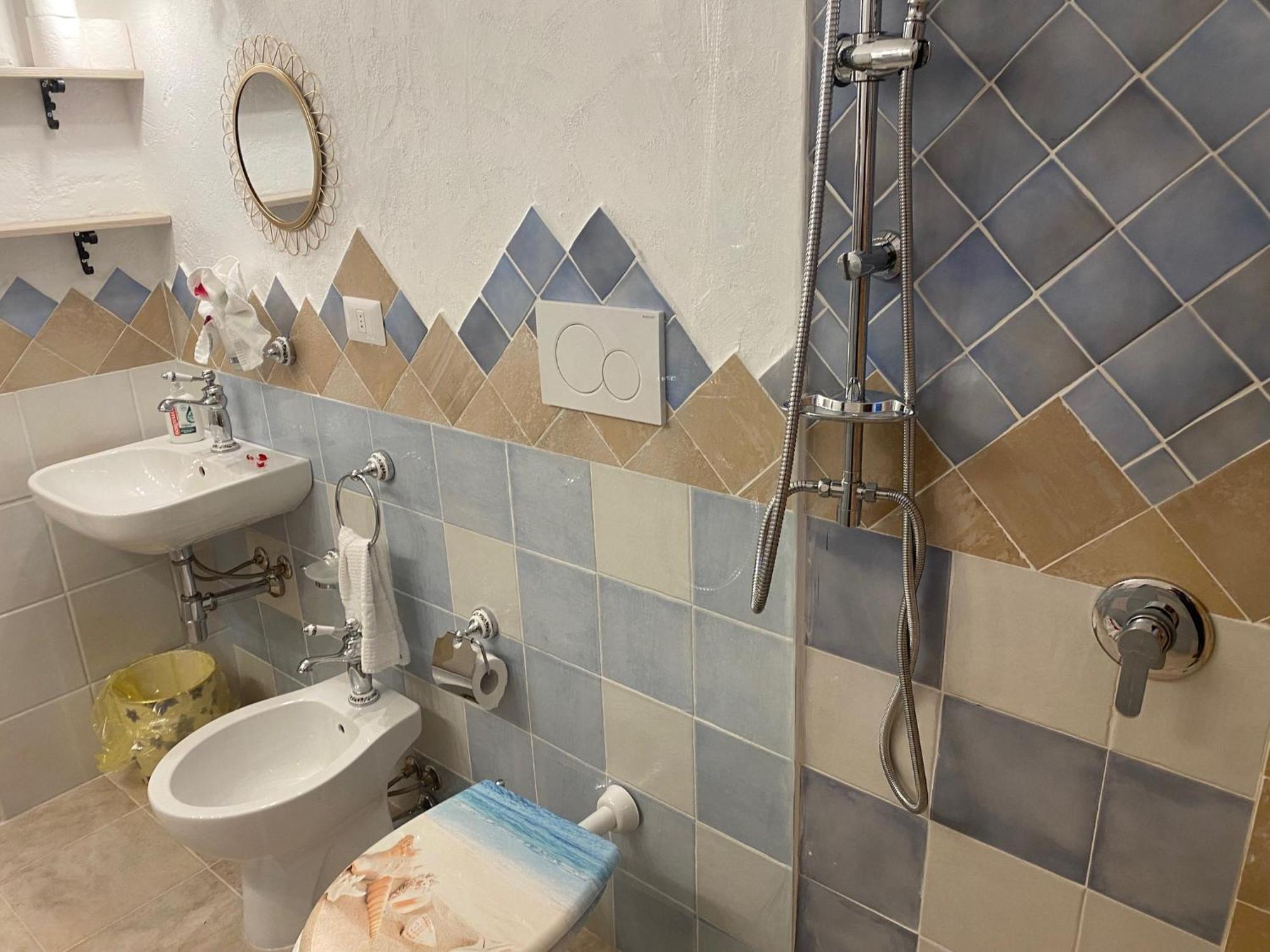 B&B Oltremare Cannigione Kültér fotó