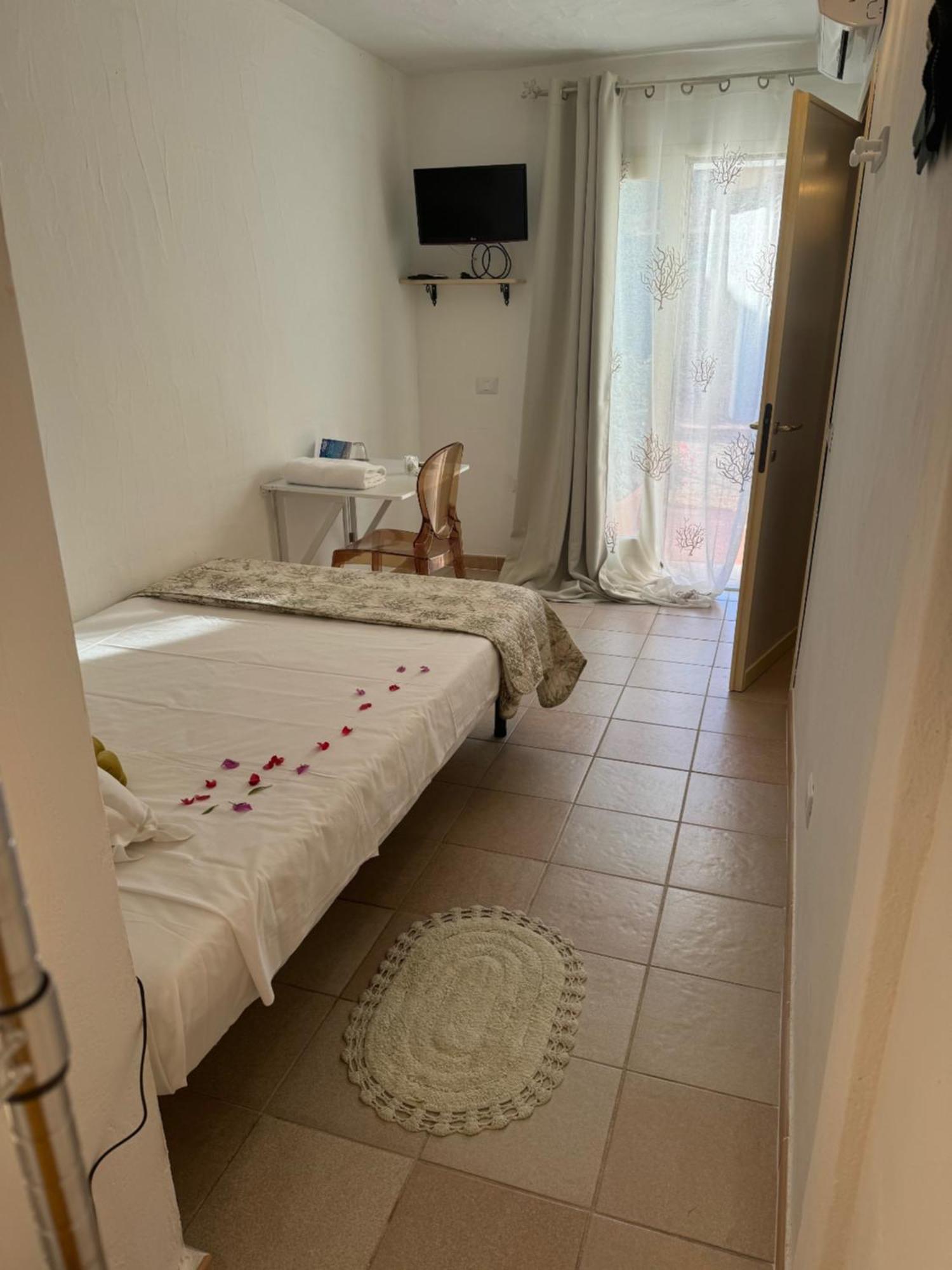 B&B Oltremare Cannigione Kültér fotó