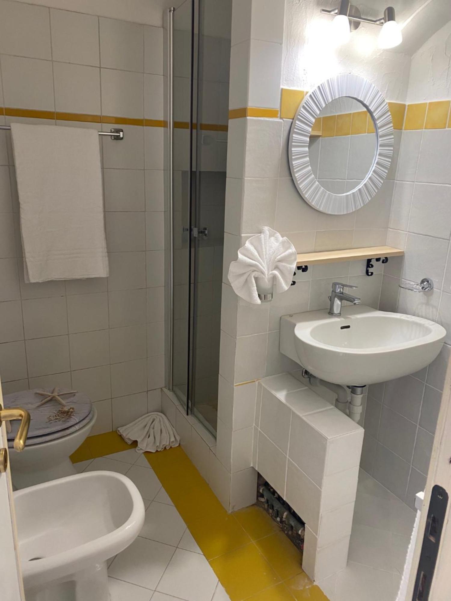 B&B Oltremare Cannigione Kültér fotó