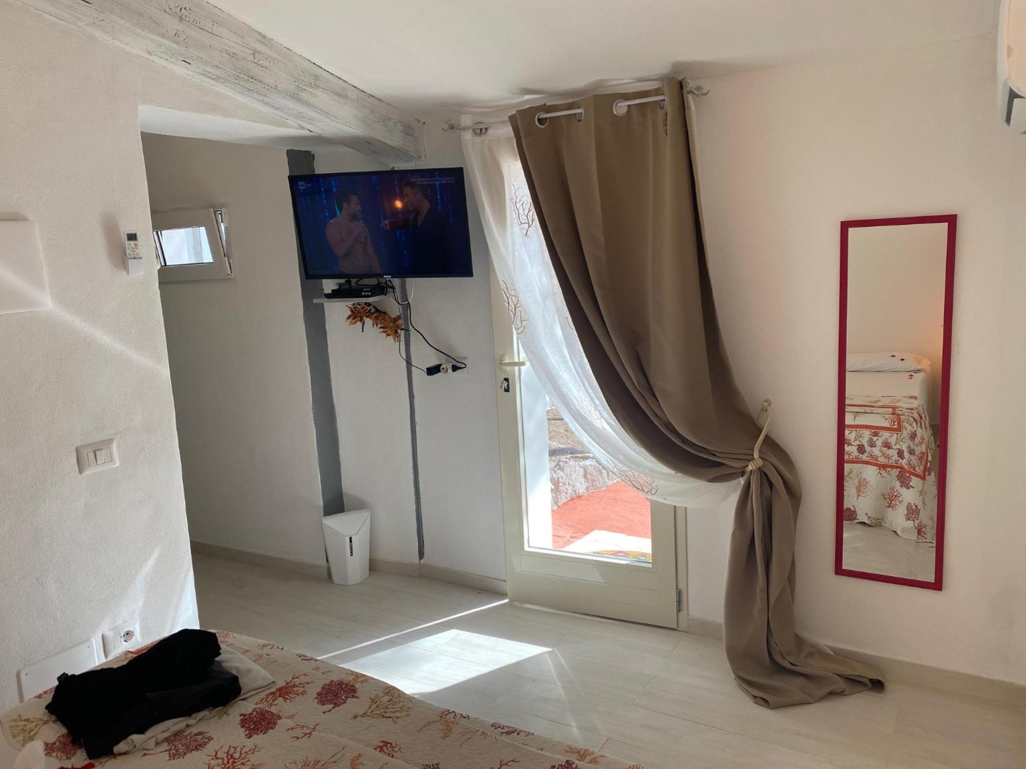B&B Oltremare Cannigione Kültér fotó