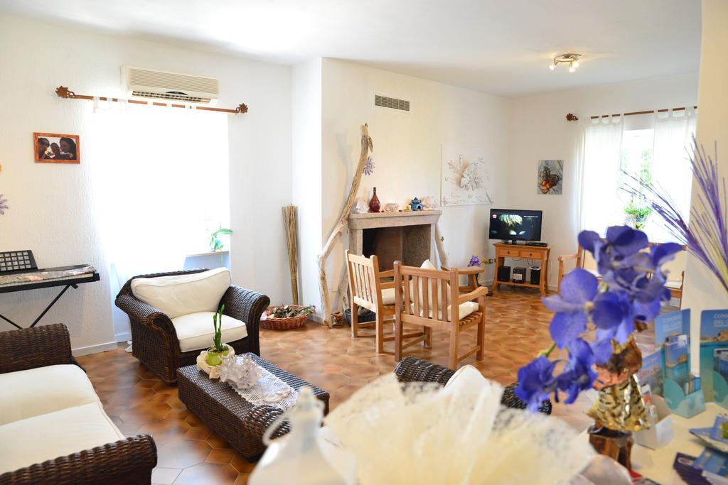 B&B Oltremare Cannigione Kültér fotó